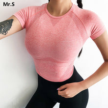 Load image into Gallery viewer, Women&#39;s Energy Seamless Yoga Shirts Short Sleeve Crop Top Basic Scoop Neck Shirts for Women Yoga Sports Fitness Gym Workout Top